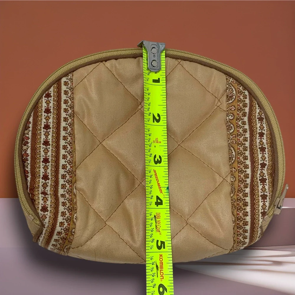 Vtg Celebrity Quilted Cosmetic Bag NWT Cottagecore Prairie Travel Makeup Pouch